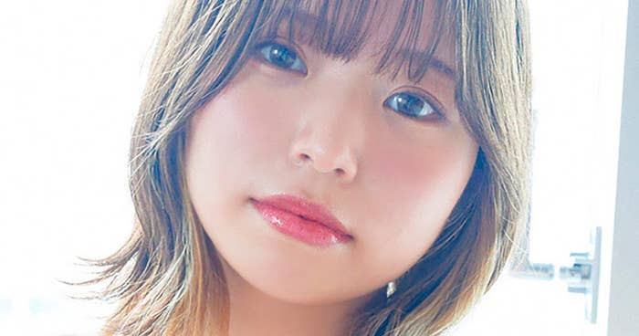 桃瀬とも&ゆな　ヤンマガアザーっす！<YM2022年40号>