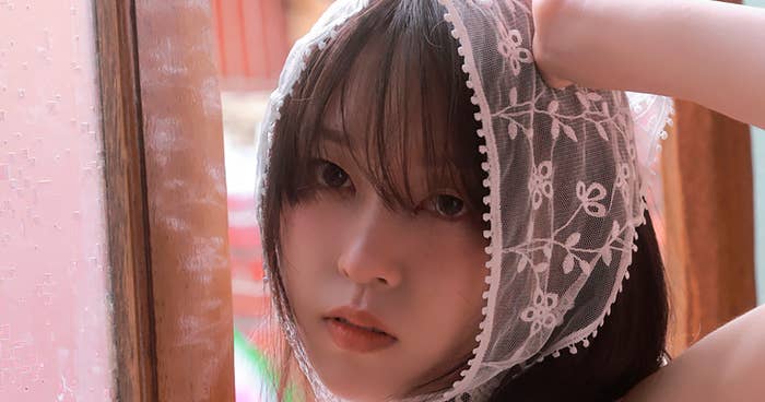 噂のコリアンガール Mozzi 02