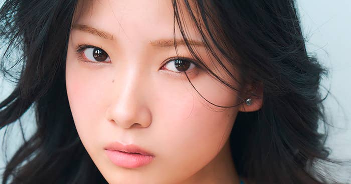 ヤンマガアザーっす！松山玲菜<YM2026年17号>